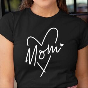 Black 'Mom' Heart T-Shirt